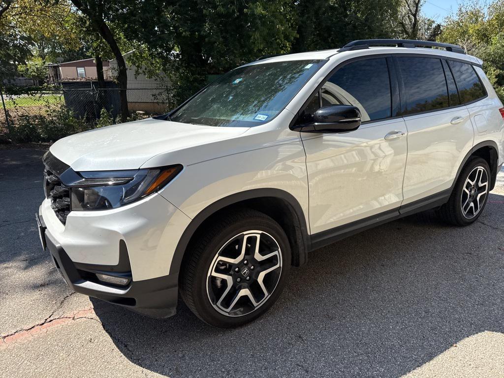 used 2022 Honda Passport car, priced at $33,987