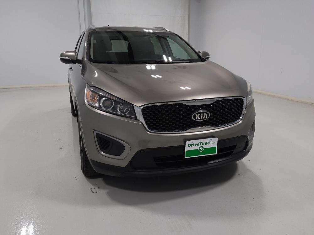 used 2016 Kia Sorento car, priced at $14,895