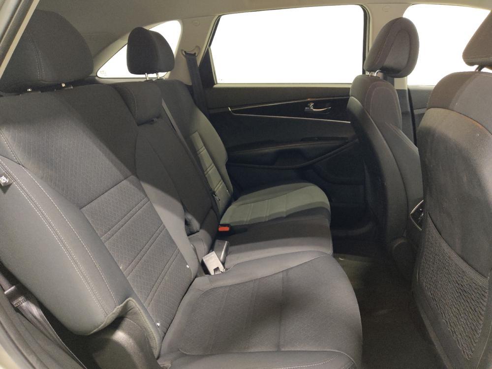 used 2016 Kia Sorento car, priced at $14,895