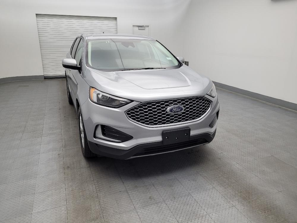 used 2024 Ford Edge car, priced at $23,795