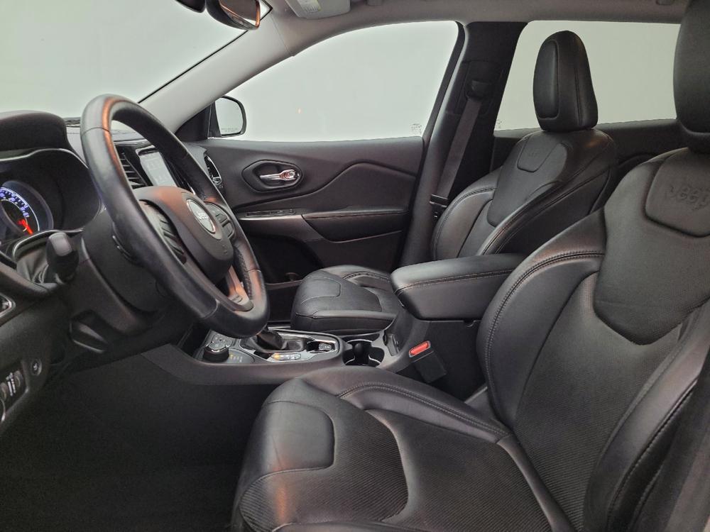used 2019 Jeep Cherokee car, priced at $19,095
