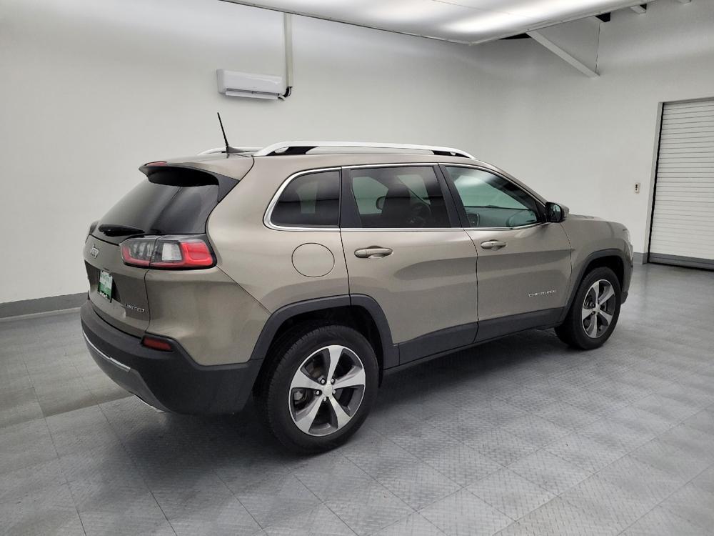 used 2019 Jeep Cherokee car, priced at $19,095