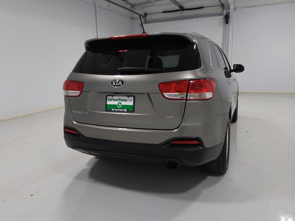 used 2016 Kia Sorento car, priced at $14,295