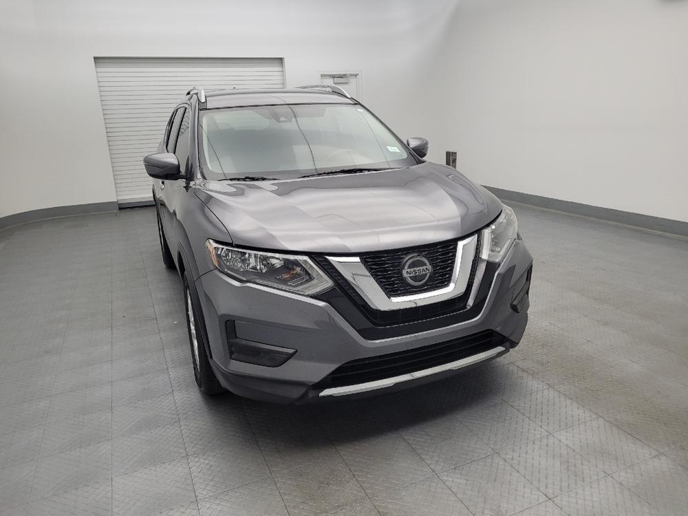 used 2019 Nissan Rogue car, priced at $17,795