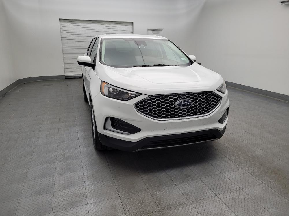 used 2024 Ford Edge car, priced at $26,095