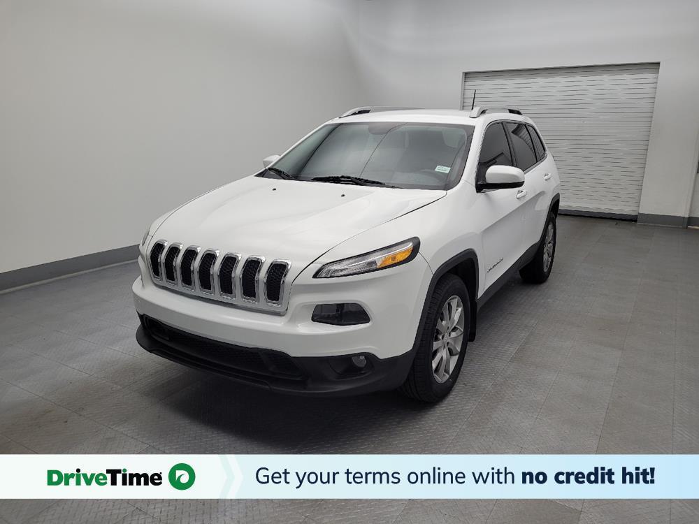 used 2018 Jeep Cherokee car, priced at $15,895
