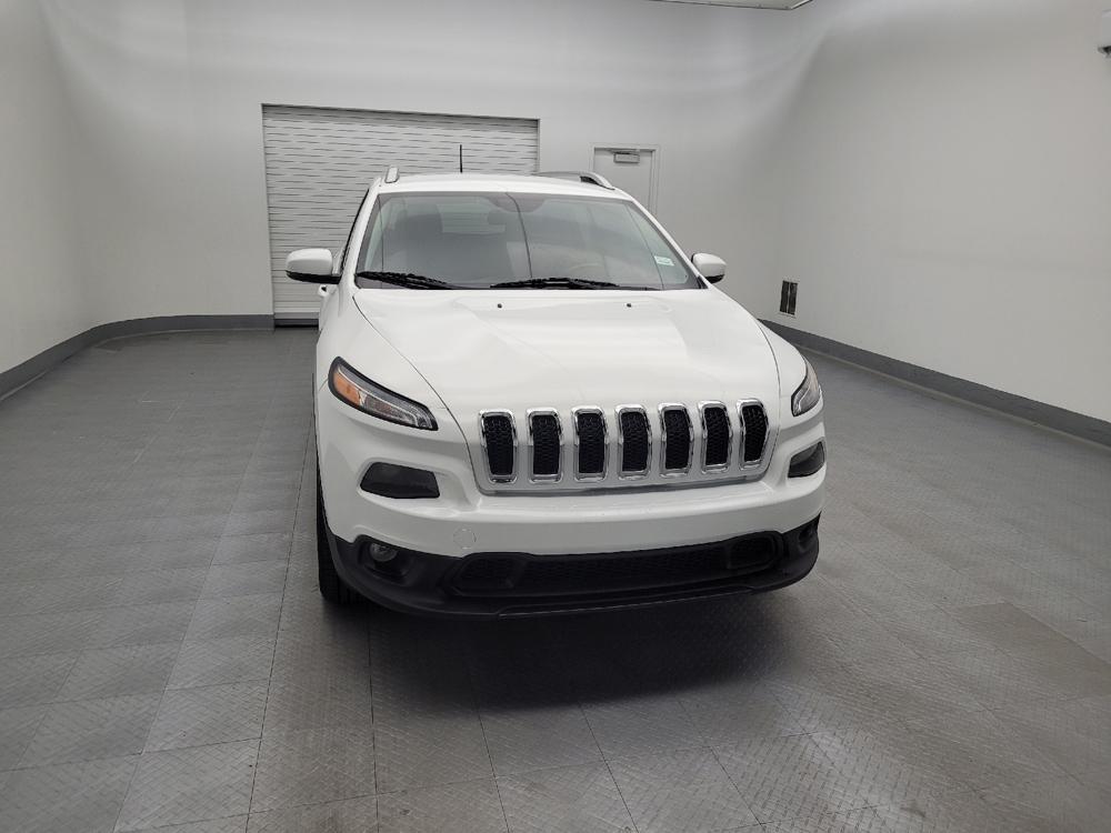 used 2018 Jeep Cherokee car, priced at $15,895