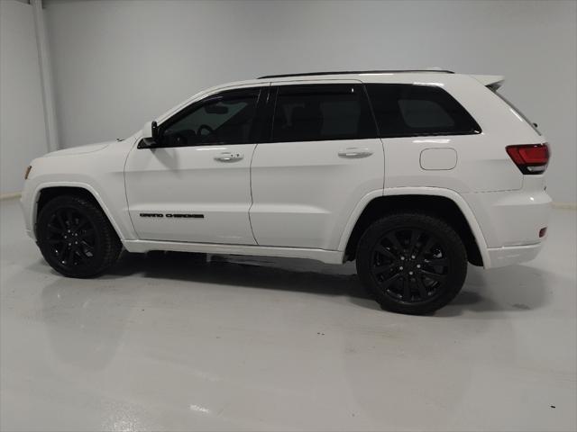 used 2017 Jeep Grand Cherokee car, priced at $18,595