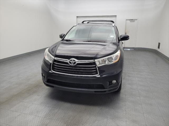 used 2014 Toyota Highlander car, priced at $20,395