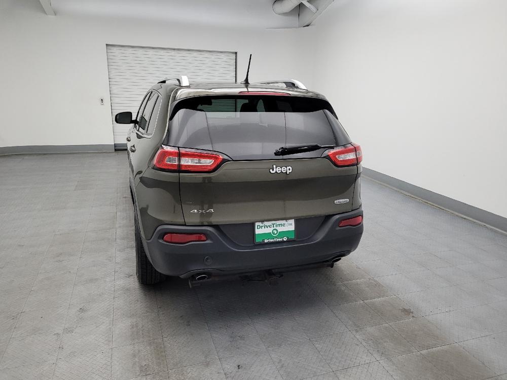 used 2014 Jeep Cherokee car, priced at $13,695