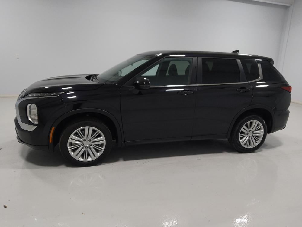 used 2024 Mitsubishi Outlander car, priced at $22,795