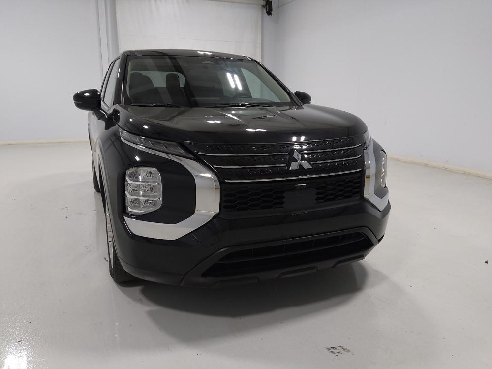 used 2024 Mitsubishi Outlander car, priced at $22,795