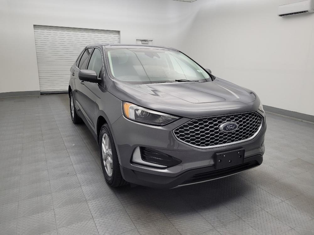 used 2024 Ford Edge car, priced at $22,395