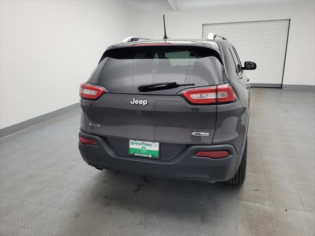 used 2018 Jeep Cherokee car, priced at $19,395