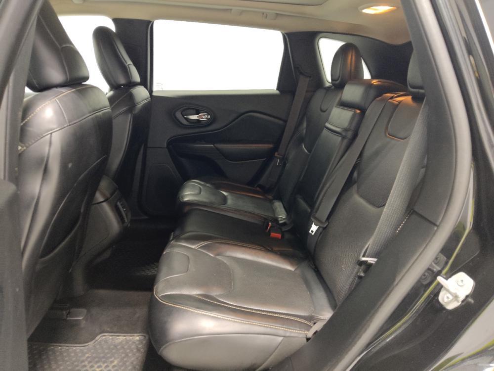 used 2015 Jeep Cherokee car, priced at $15,095