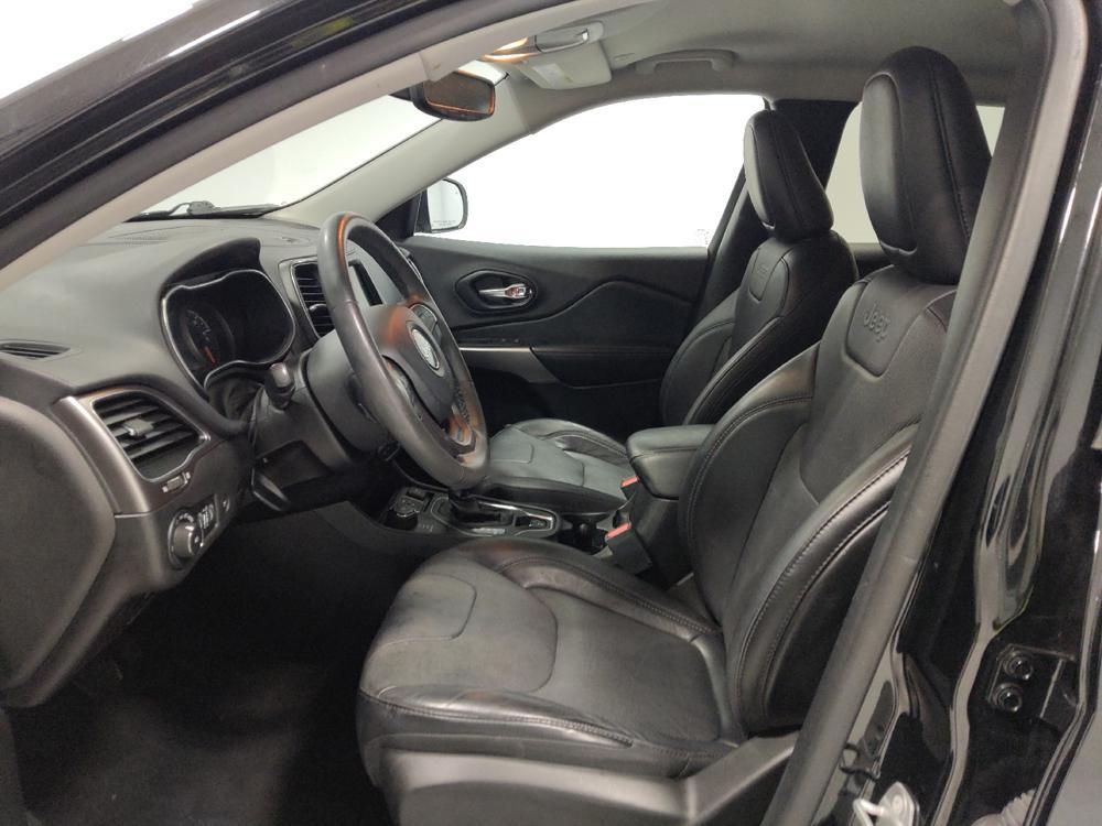 used 2021 Jeep Cherokee car, priced at $20,595