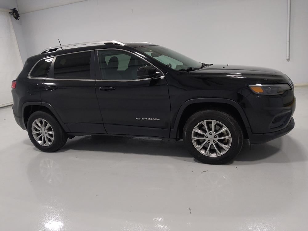 used 2021 Jeep Cherokee car, priced at $20,595