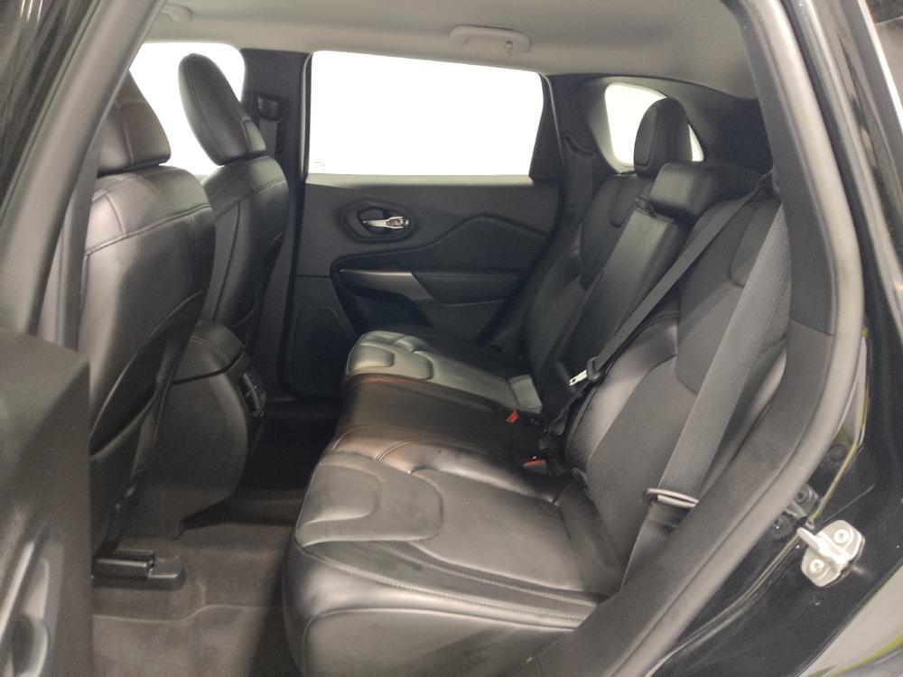 used 2021 Jeep Cherokee car, priced at $20,595