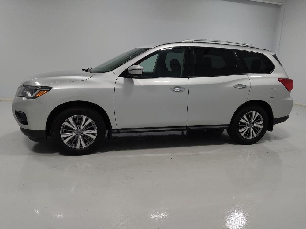 used 2020 Nissan Pathfinder car, priced at $19,795