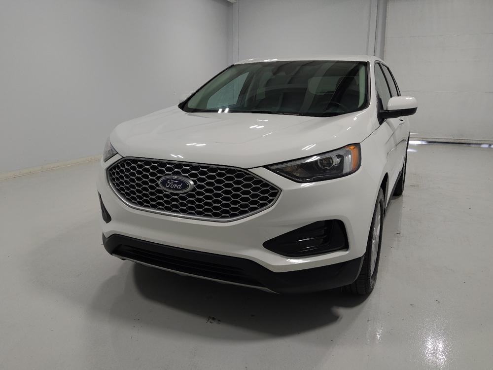 used 2024 Ford Edge car, priced at $25,295