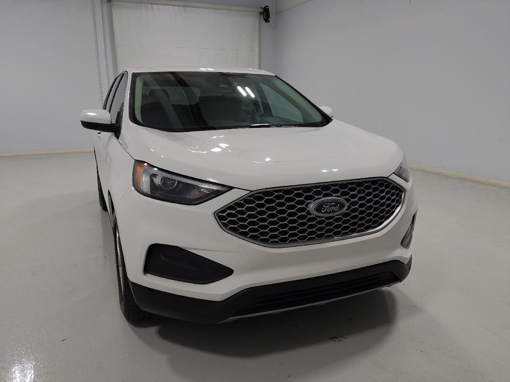 used 2024 Ford Edge car, priced at $25,295