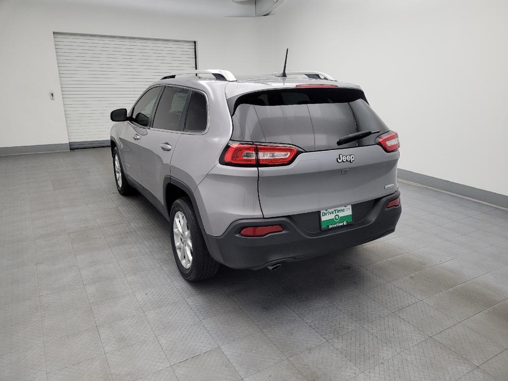 used 2018 Jeep Cherokee car, priced at $17,295