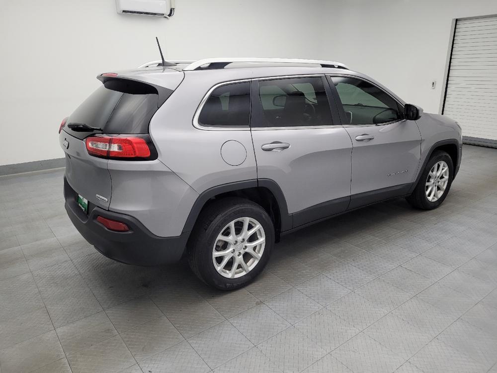 used 2018 Jeep Cherokee car, priced at $17,295