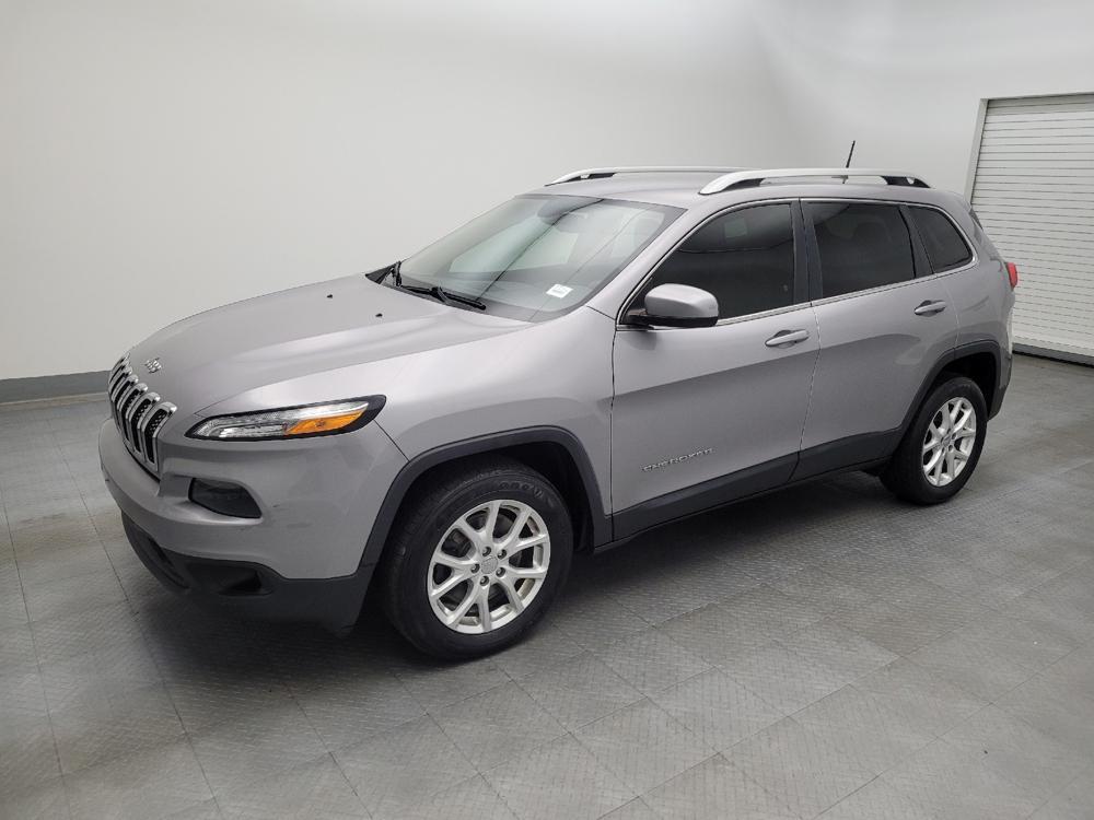 used 2018 Jeep Cherokee car, priced at $17,295