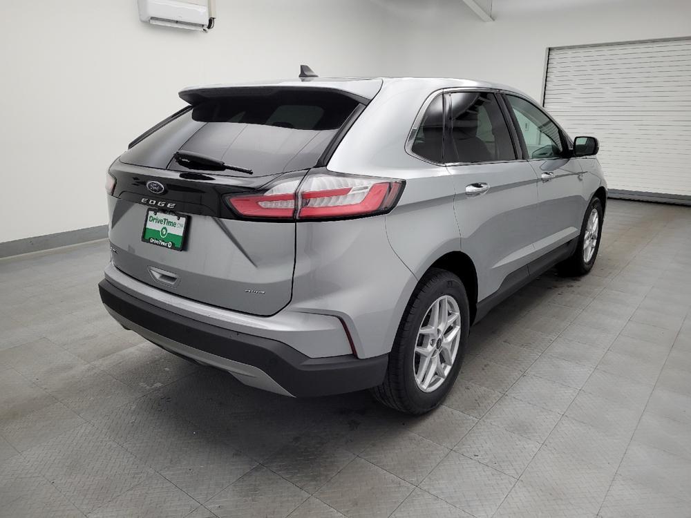 used 2024 Ford Edge car, priced at $25,295