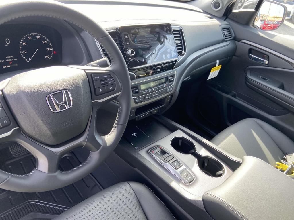 new 2025 Honda Ridgeline car, priced at $45,330