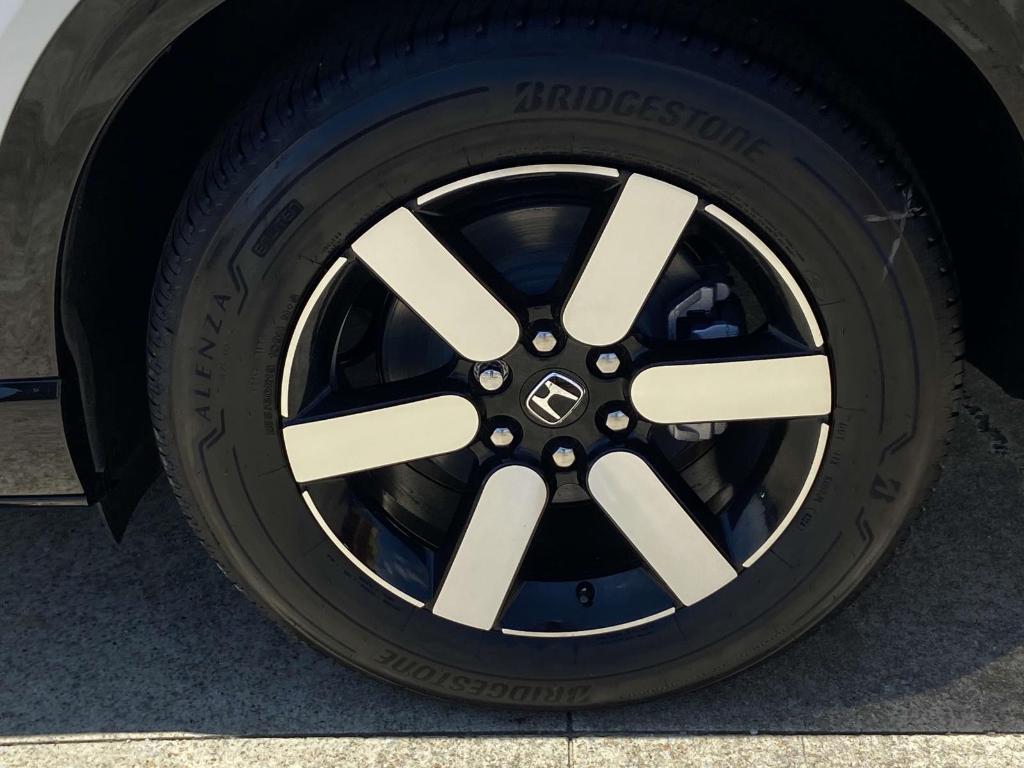 new 2025 Honda Prologue car, priced at $56,605