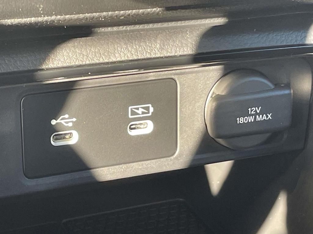 new 2026 Honda CR-V Hybrid car, priced at $37,535