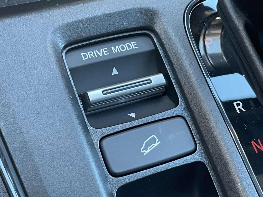 new 2026 Honda CR-V Hybrid car, priced at $37,535