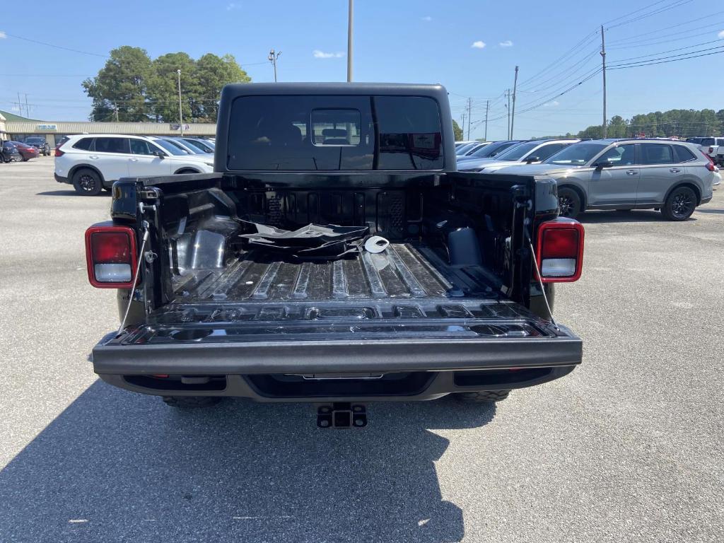 used 2021 Jeep Gladiator car, priced at $26,491