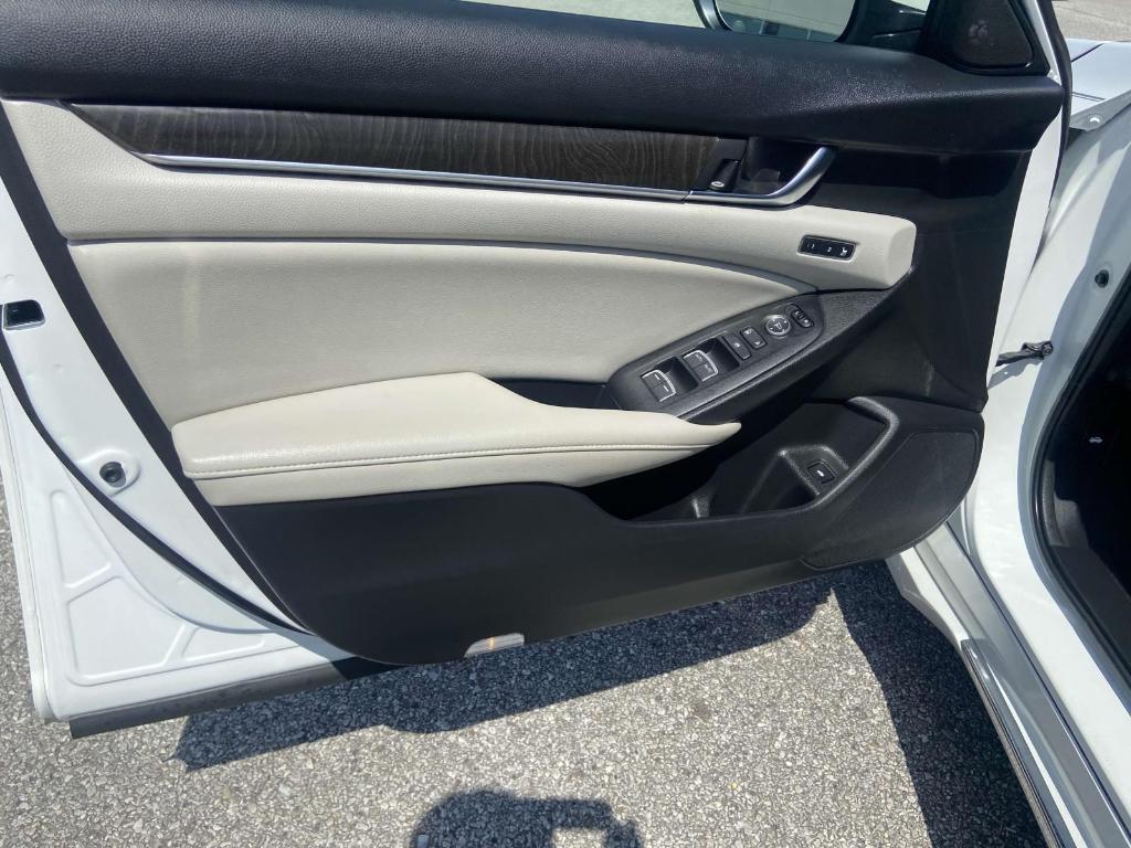 used 2022 Honda Accord car, priced at $31,991