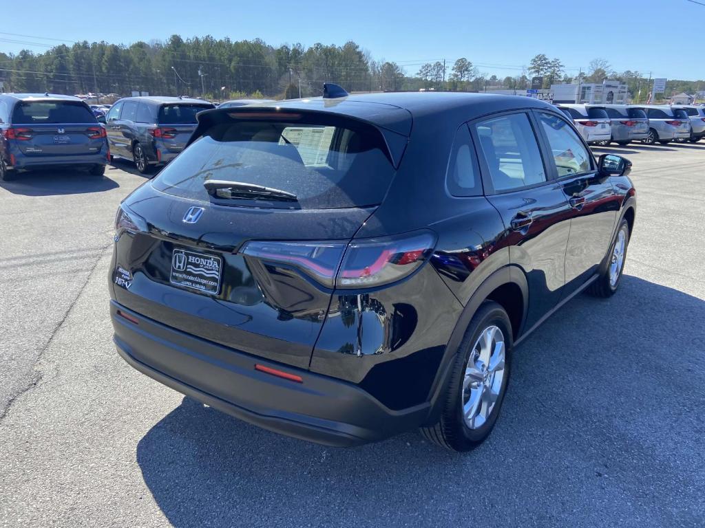 new 2025 Honda HR-V car, priced at $26,795