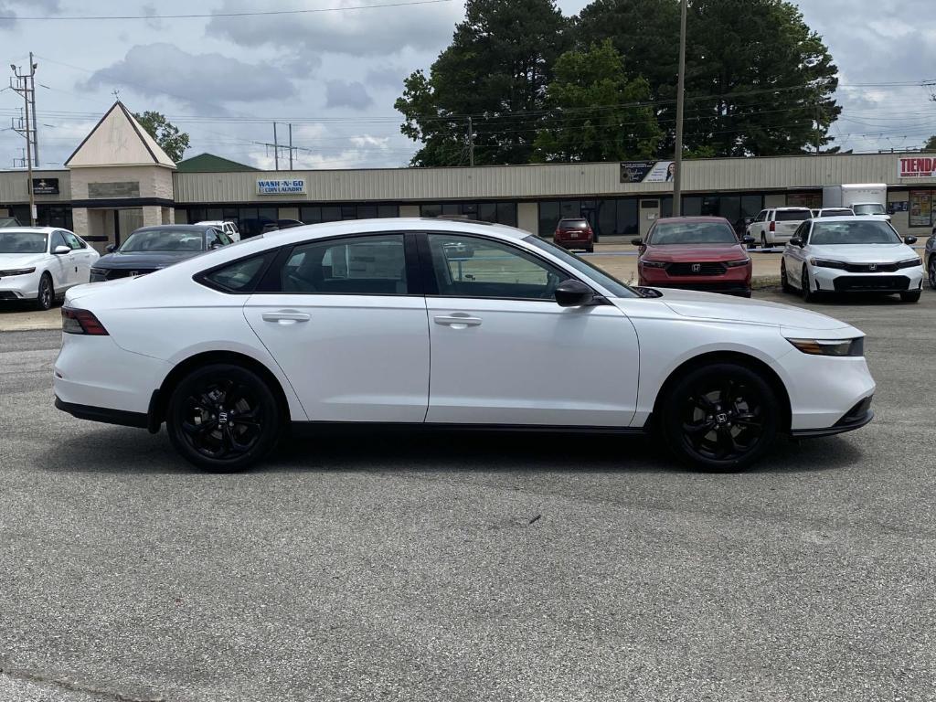 new 2025 Honda Accord car, priced at $32,165