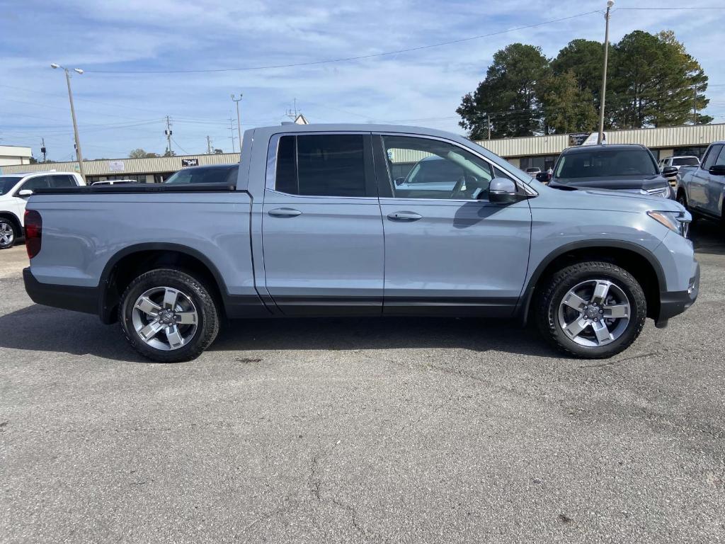 new 2025 Honda Ridgeline car, priced at $46,530