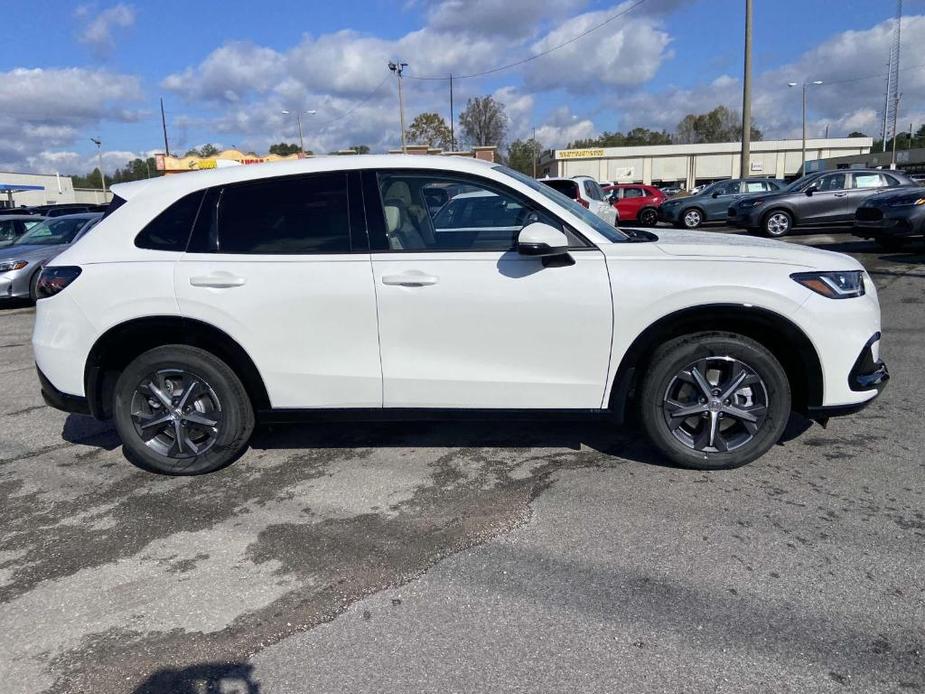 new 2025 Honda HR-V car, priced at $31,305