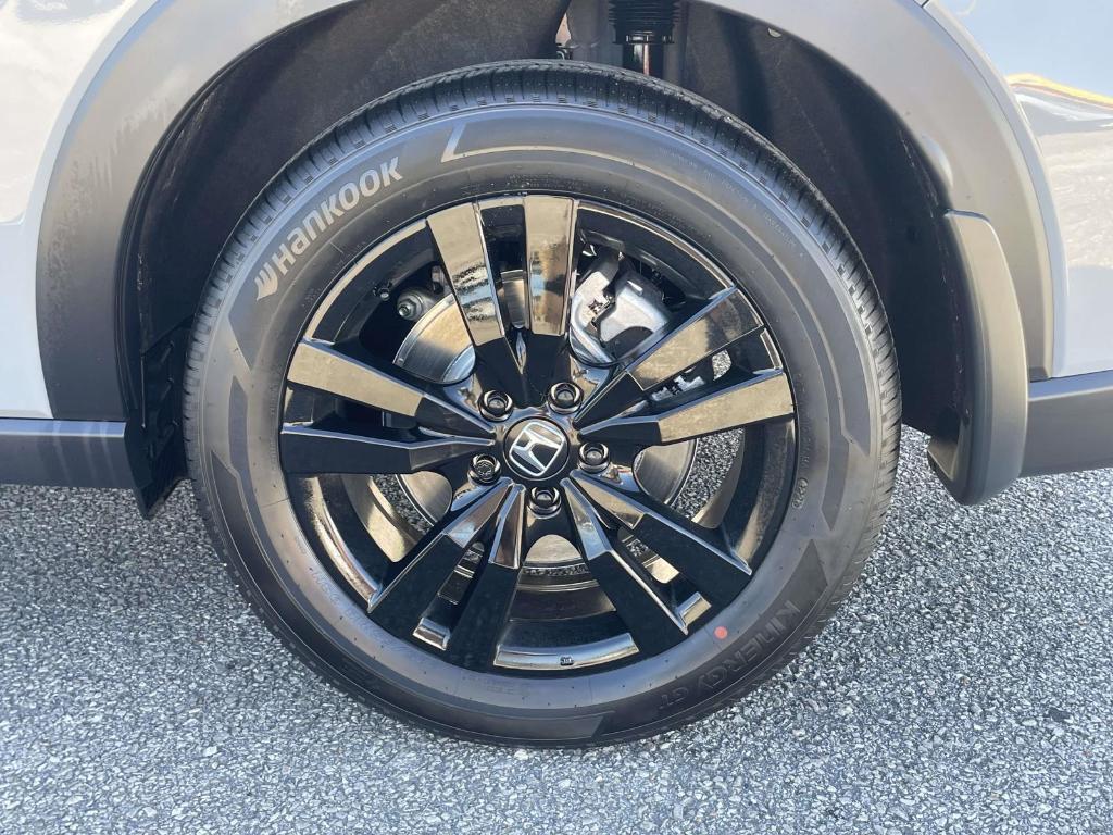 new 2026 Honda HR-V car, priced at $29,905