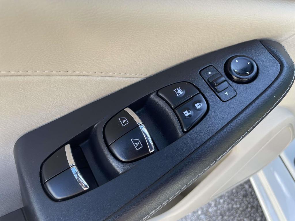 used 2021 Nissan Maxima car, priced at $18,991