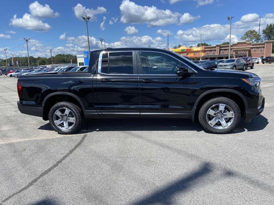 new 2025 Honda Ridgeline car, priced at $44,875