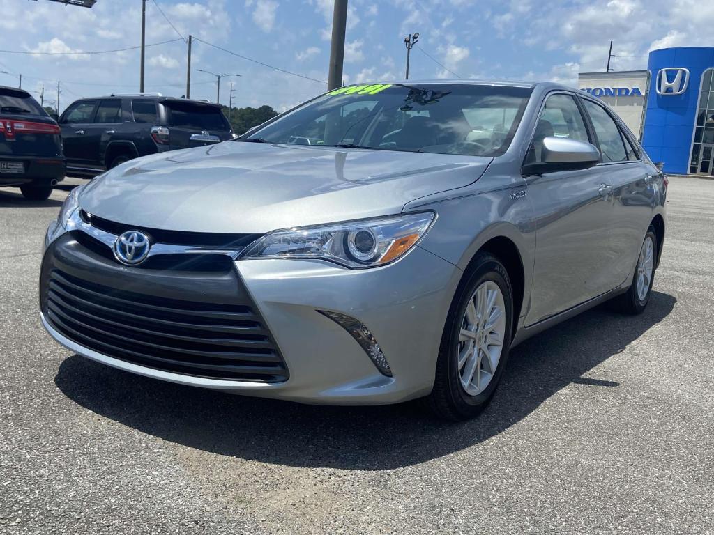 used 2015 Toyota Camry Hybrid car, priced at $18,491