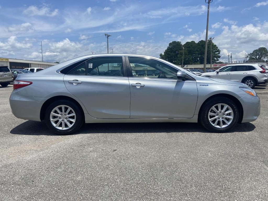 used 2015 Toyota Camry Hybrid car, priced at $18,491