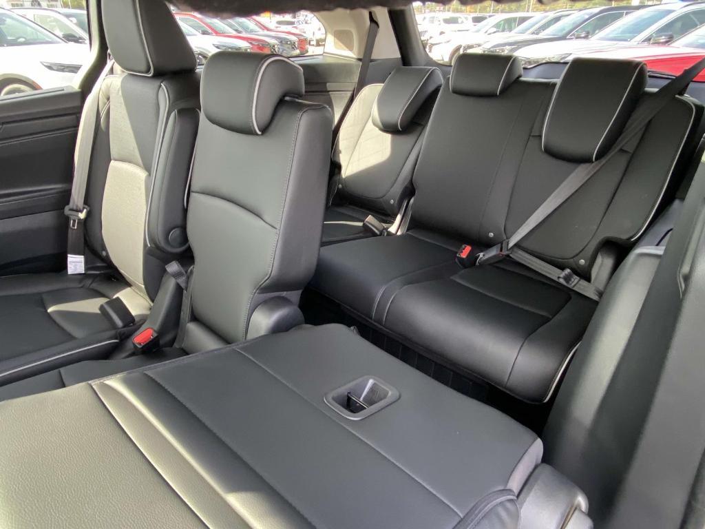 new 2025 Honda Odyssey car, priced at $52,730