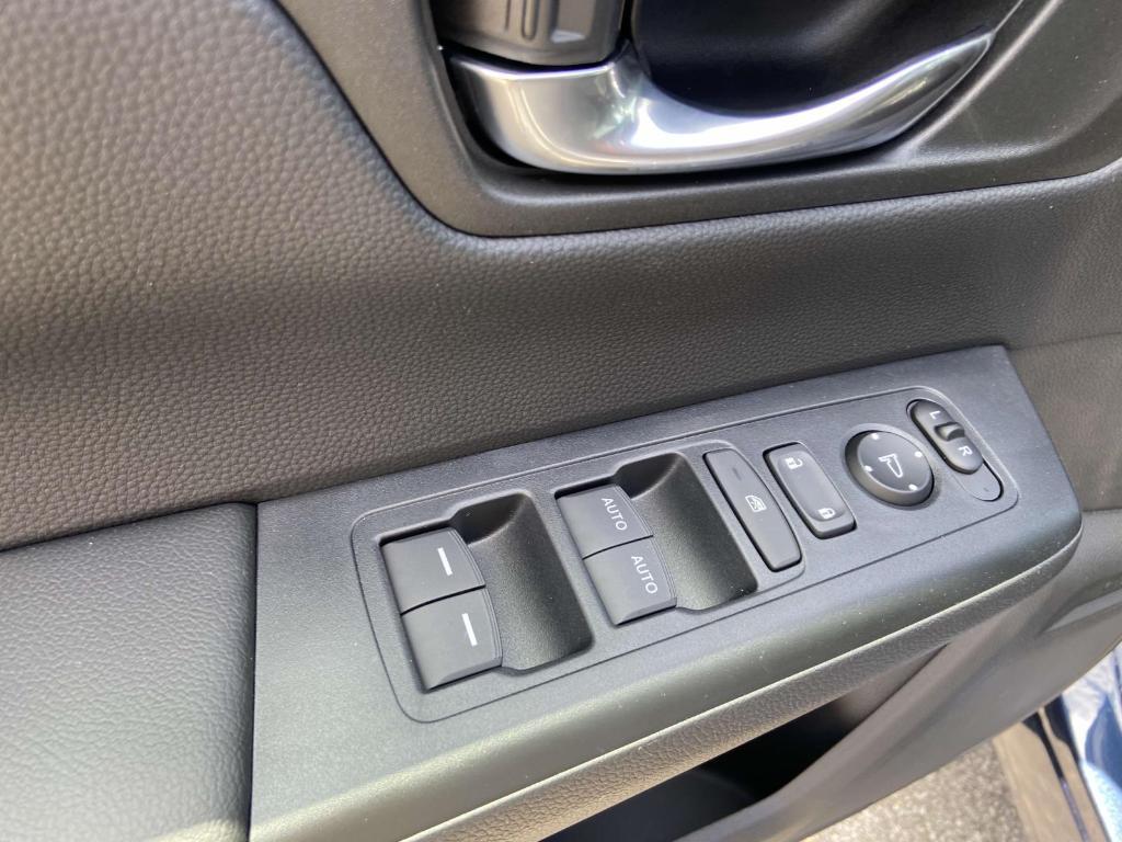 new 2025 Honda CR-V Hybrid car, priced at $36,045