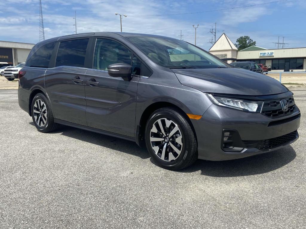 new 2025 Honda Odyssey car, priced at $43,670