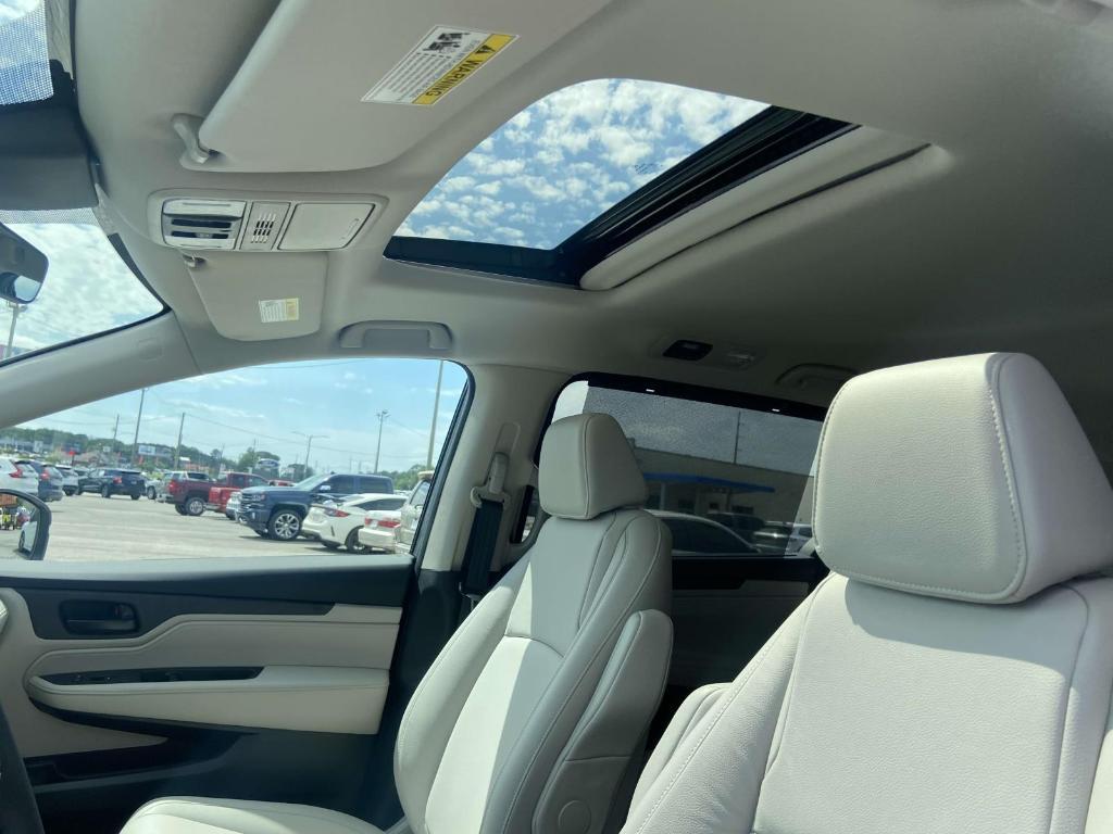 new 2025 Honda Odyssey car, priced at $43,670
