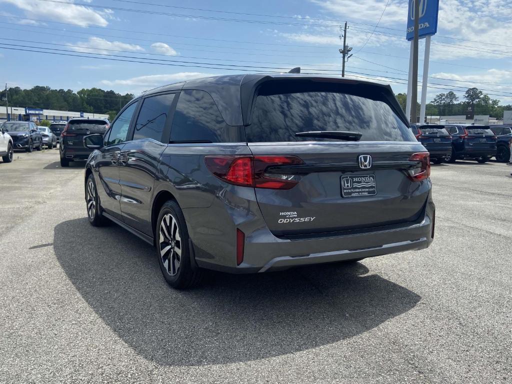 new 2025 Honda Odyssey car, priced at $43,670