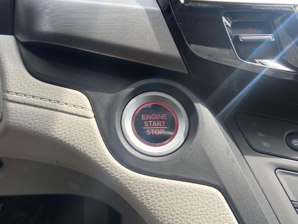 new 2025 Honda Odyssey car, priced at $43,670
